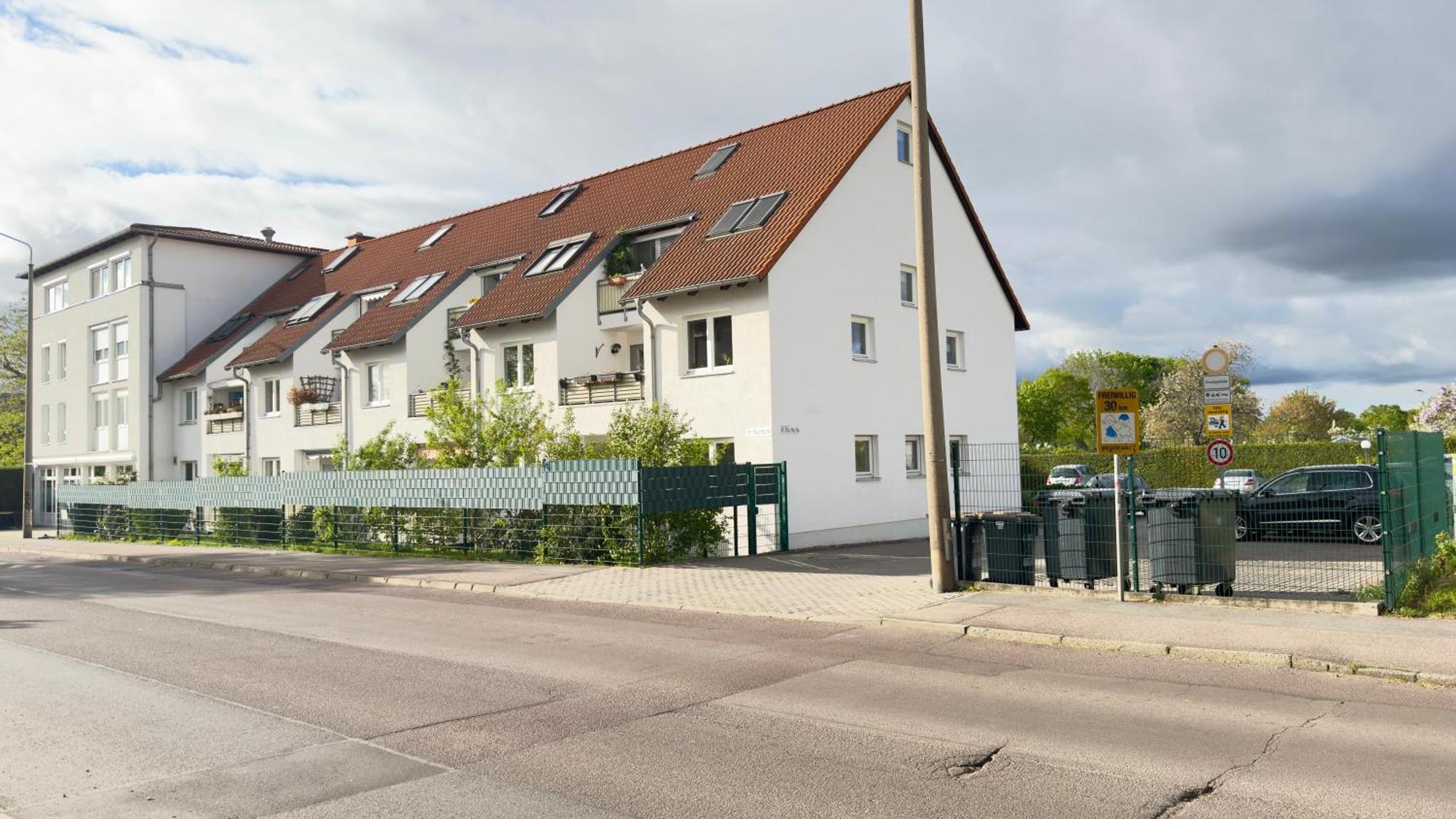 Fewo Am Park - 4P, Boxspringbett, Balkon, Smarttv, Gesundbrunnen, Familienfreundlich Halle  Exteriér fotografie