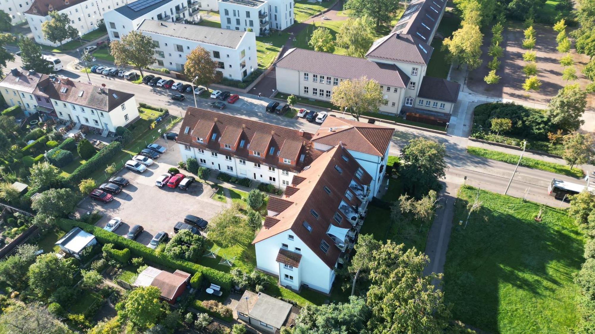 Fewo Am Park - 4P, Boxspringbett, Balkon, Smarttv, Gesundbrunnen, Familienfreundlich Halle  Exteriér fotografie